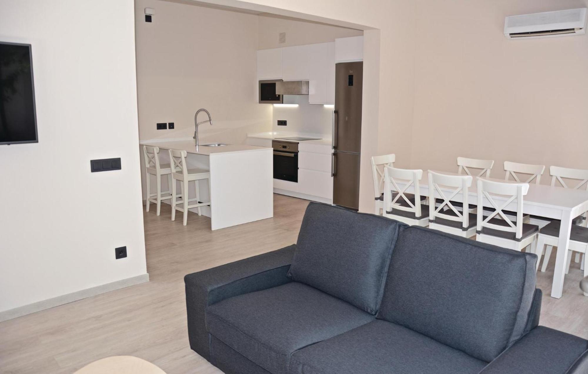 Awesome Home In Palma De Mallorca With Kitchen Exterior photo